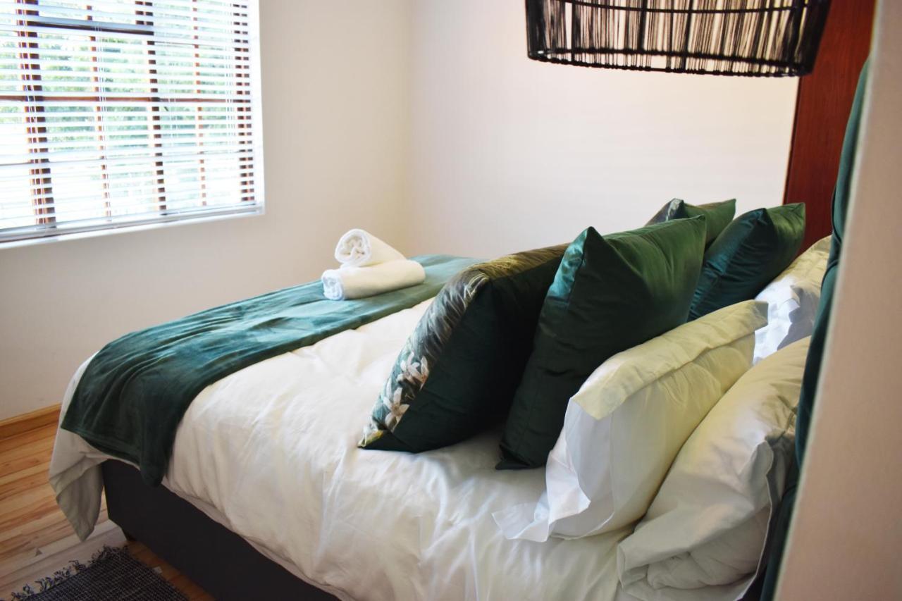 The Botanical House Apartment Съмърсет Уест Екстериор снимка
