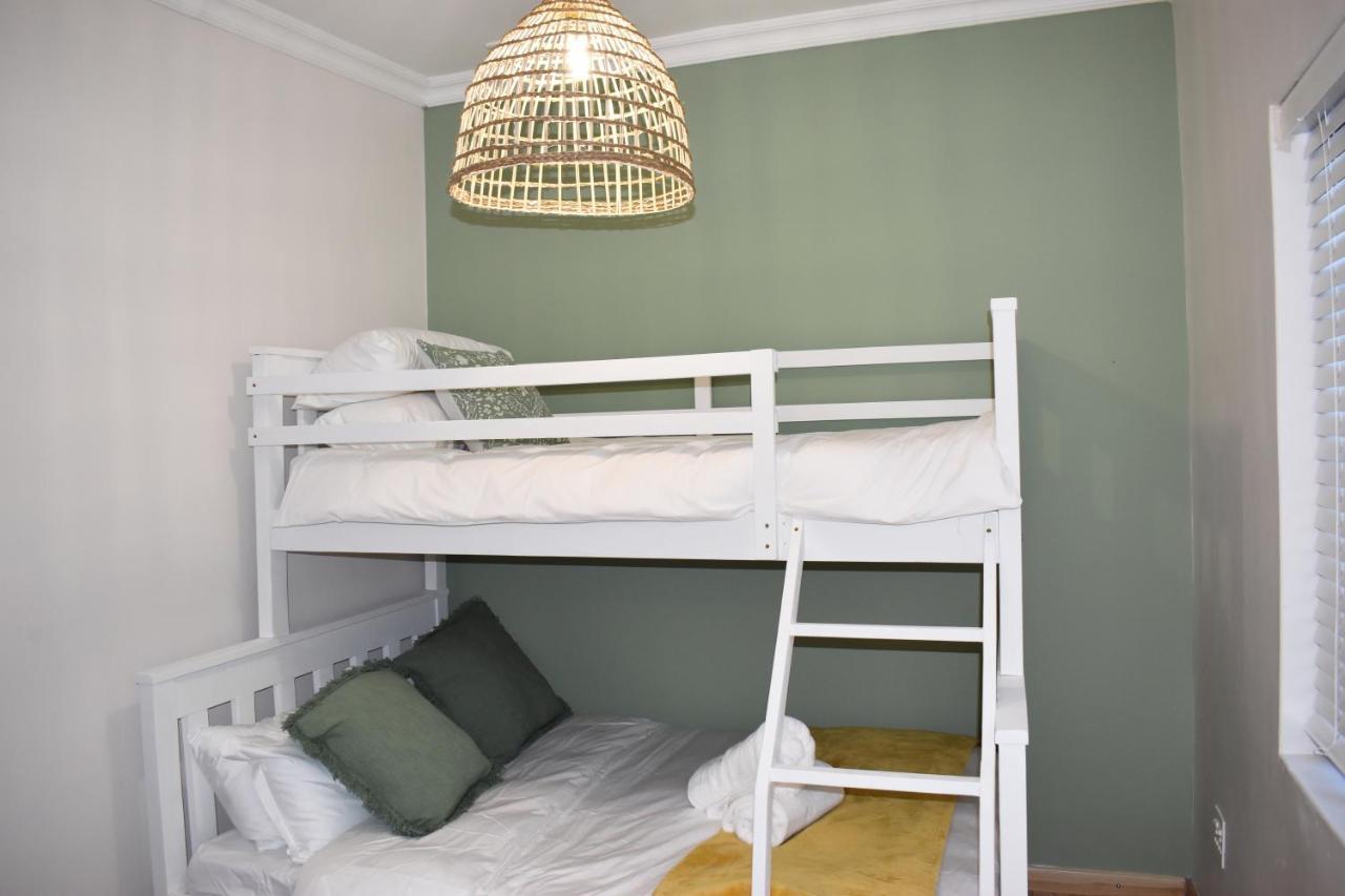 The Botanical House Apartment Съмърсет Уест Екстериор снимка